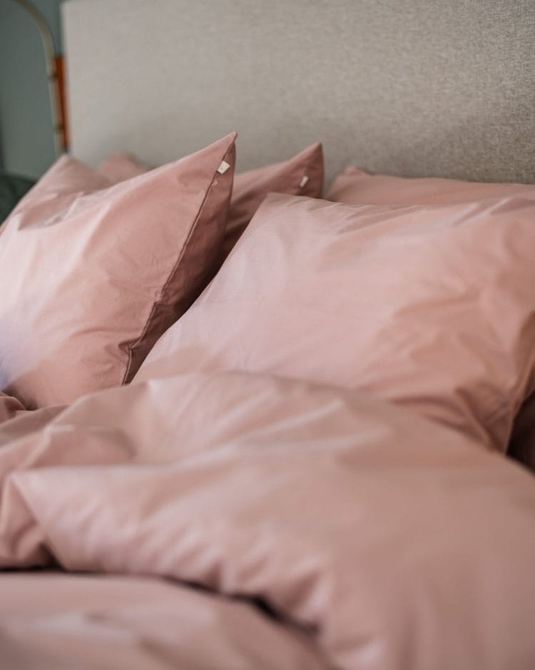 Pillowcase 60x70 cm | Adobe Pink